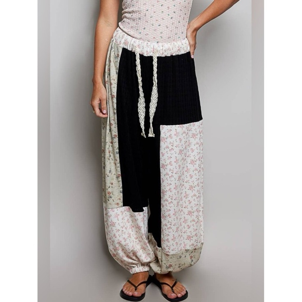 POL Boho Patchwork Balloon Wide Leg Pants, XL, Black Multi Jogger Style